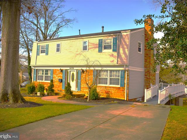 6008 Dewey Drive, Alexandria, VA, 22310 is now new to the market!
