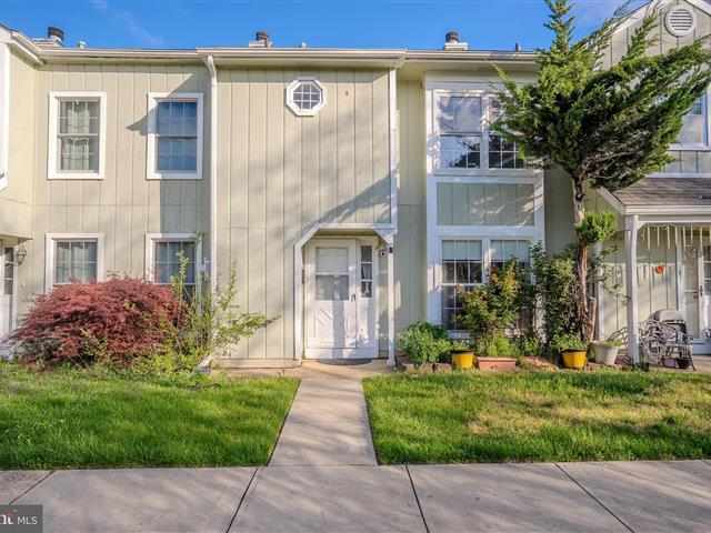 4 Pond View Drive, Plainsboro, NJ, 08536 is now new to the market!